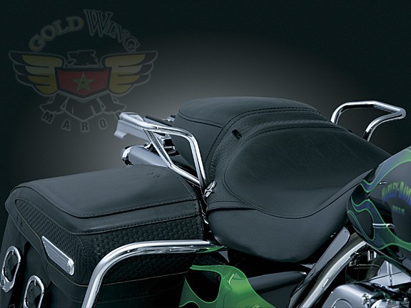 PASSENGER DRINK HOLDER WITH BASKET