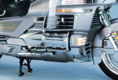 ENGINE LOWER SIDE COVERS 2-415