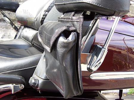 11/12/1500/1800 Black Armrest Pouch